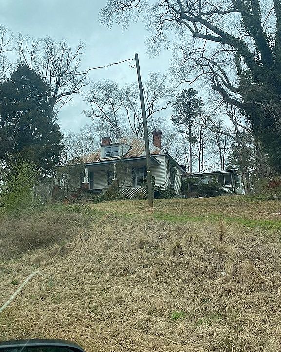 2nd image of 298 Old Charlotte Hwy