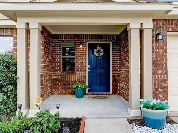2nd image of 7906 Tilbury Woods Ln