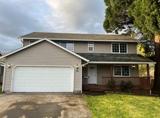 1995 Whitetail Ln, Woodland, WA 98674