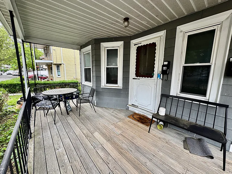 66 North St — Photo 18