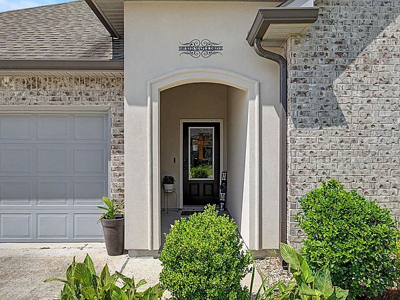 2nd image of 149 Red Maple Dr