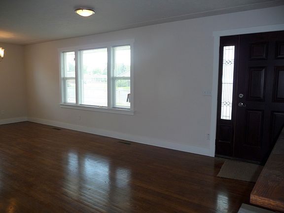 Entry into Living Room