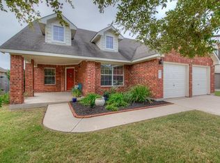 412 Peaceful Haven Way, Hutto, TX 78634