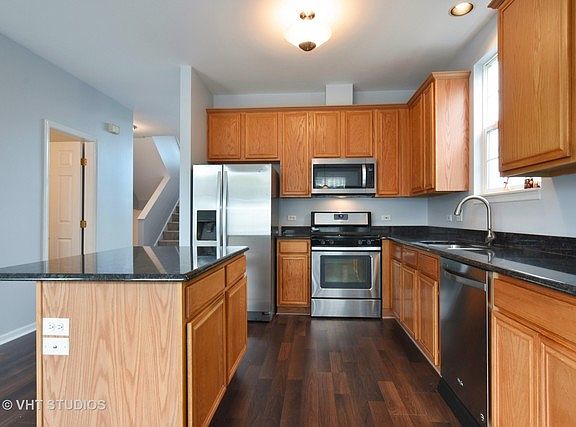 5th image of 21 E Illinois Ave
