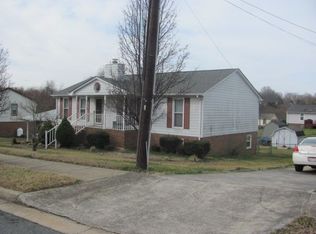 1104 Progressive Ln, Winston Salem, NC 27101