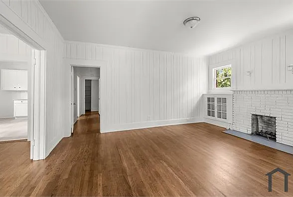 1319 18th Way SW — Photo 5