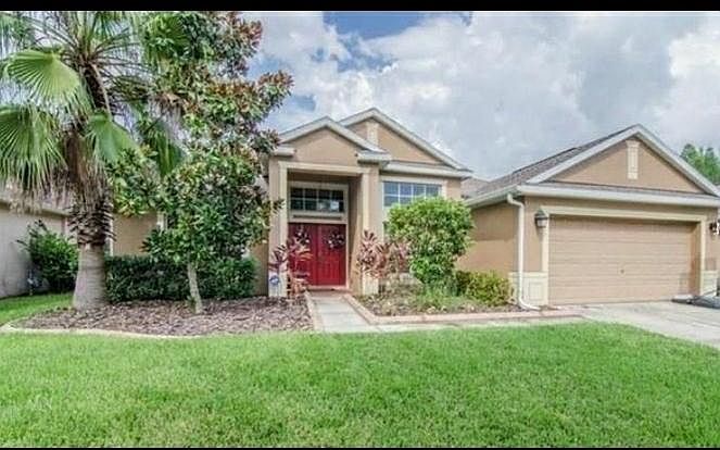 1st image of 19209 Robin Perch Ln