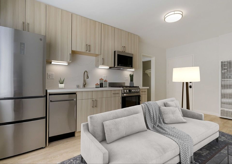 1st image of 450 28th St #450-103