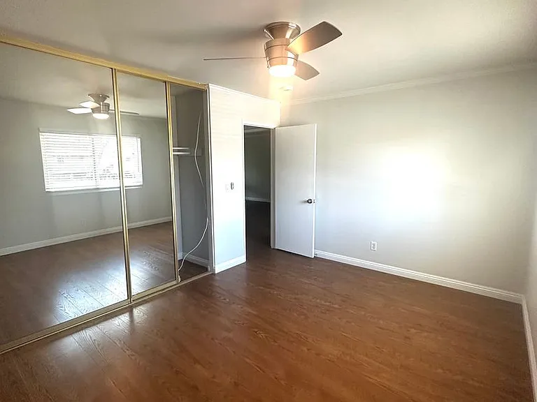 660 S Glassell St — Photo 6