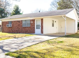 1215 Becky St, Bossier City, LA 71111