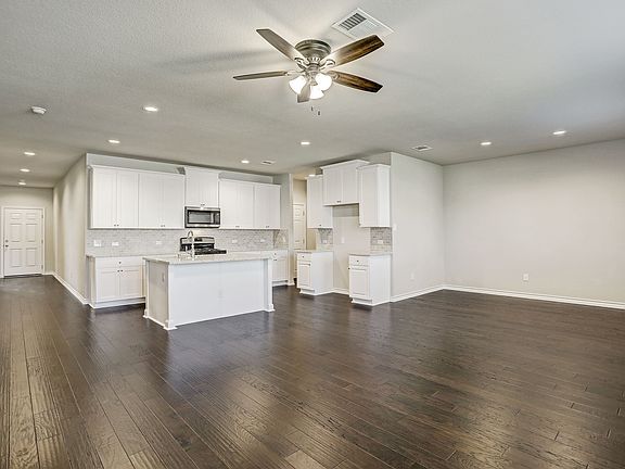 5th image of 6049 Malta Cir