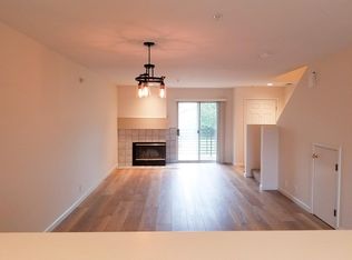 1172 Pear Tree Ln, Napa, CA 94558