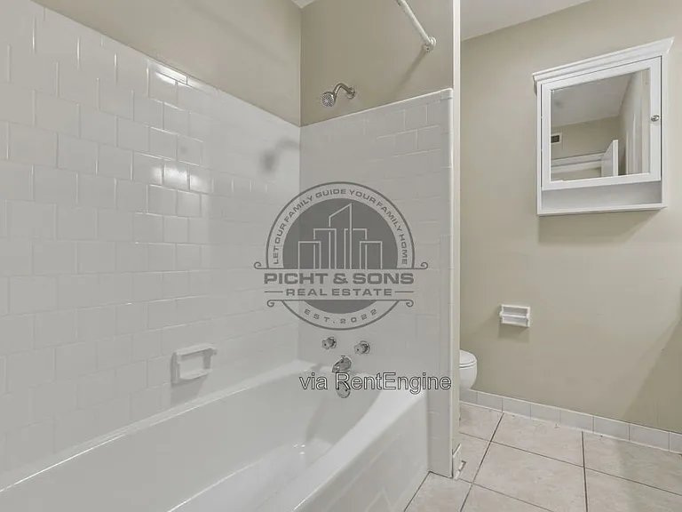 Capitol Village — Photo 19