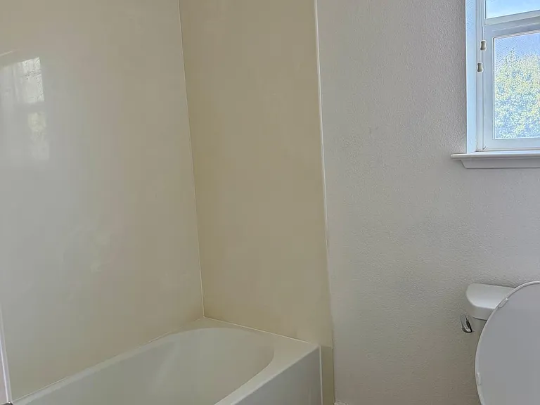 1326 Remington Ct — Photo 25