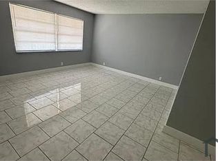 207 NW 32nd Ct APT 210, Pompano Beach, FL 33064