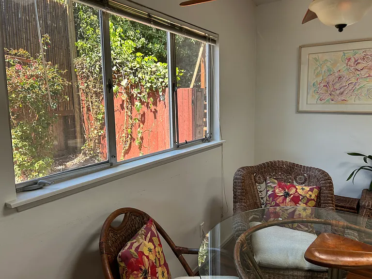 107 Naomi Ave — Photo 16