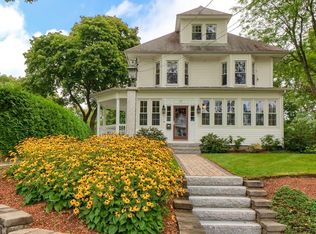21 Sargent Ave, Leominster, MA 01453