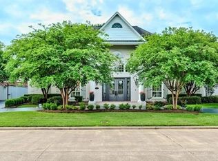 5065 Oakmont Dr, Beaumont, TX 77706