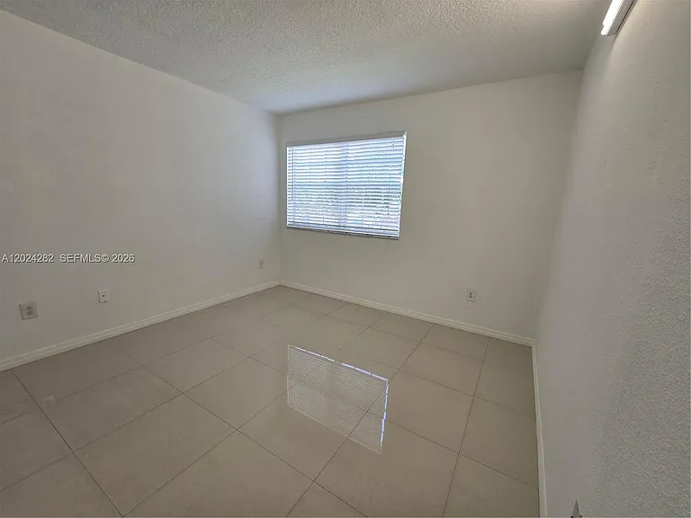 220 SW 116th Ave #15203 — Photo 8