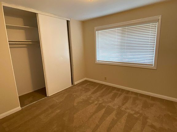 5th image of 1049 W 13th St APT 5