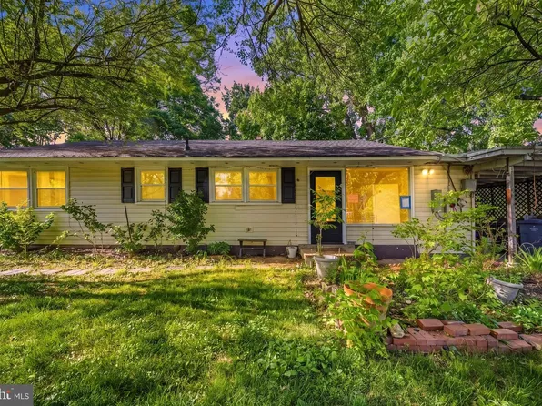 3108 Lewis Pl, Falls Church, VA 22042