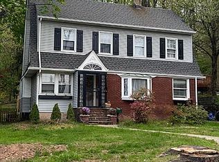 21 Adams Ter, Clifton, NJ