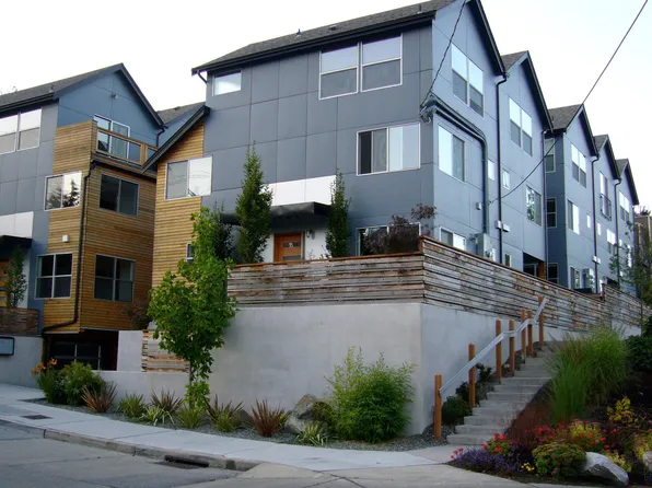 566 Galer St, Seattle, WA 98109