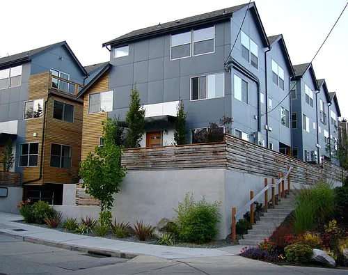 566 Galer St Photo 1