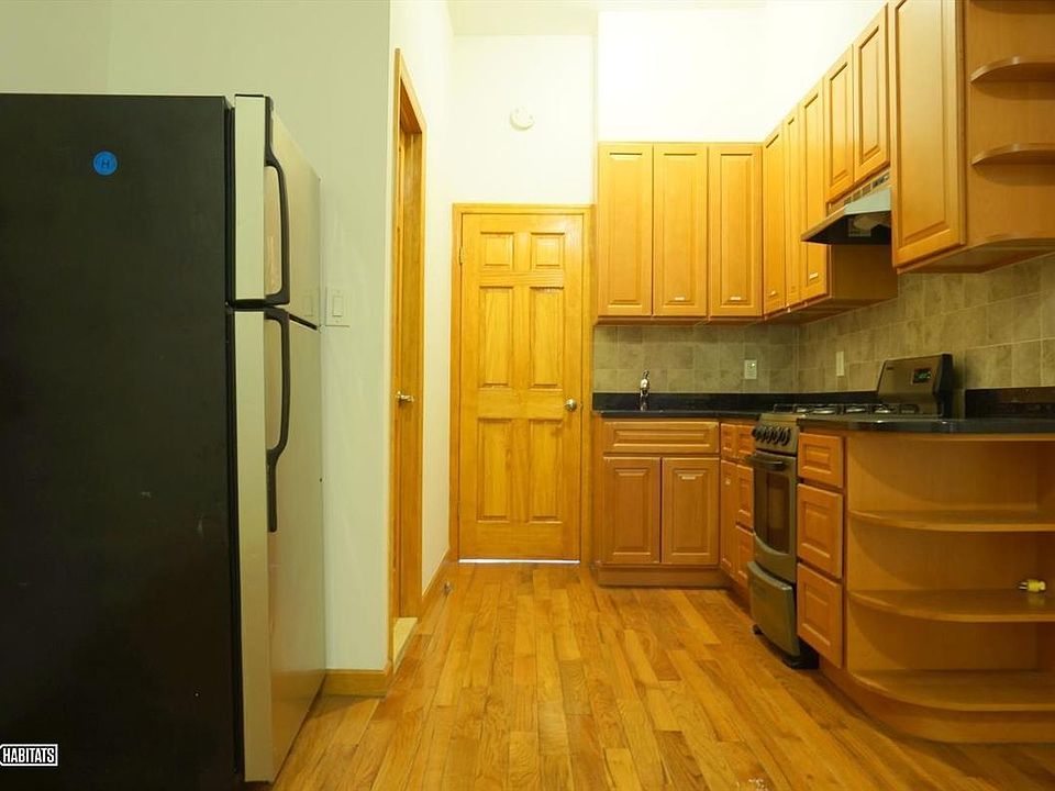 1st image of 323 E 93rd St APT 1E