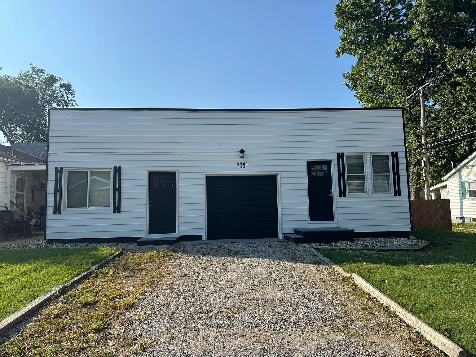 2 bed, 868 sqft, $1,250 — Photo 1
