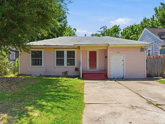 2nd image of 410 Live Oak St