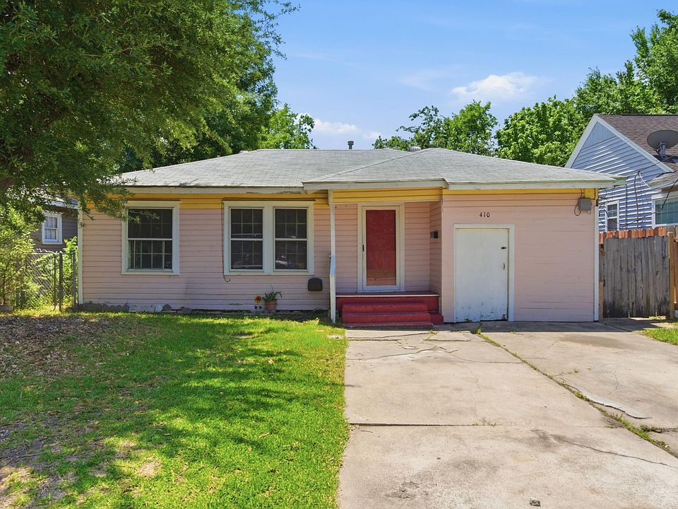 1st image of 410 Live Oak St