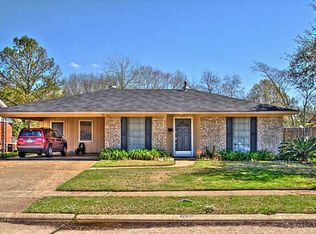 1923 Mars Dr, Bossier City, LA 71112
