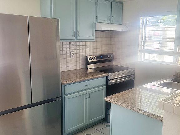 5th image of 4503 33rd St #B
