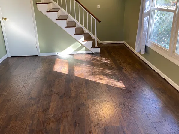 291 Ivy Hill Ln APT D, Medina, OH 44256