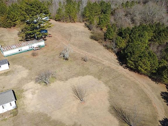 2nd image of 820 Ledbetter Rd W