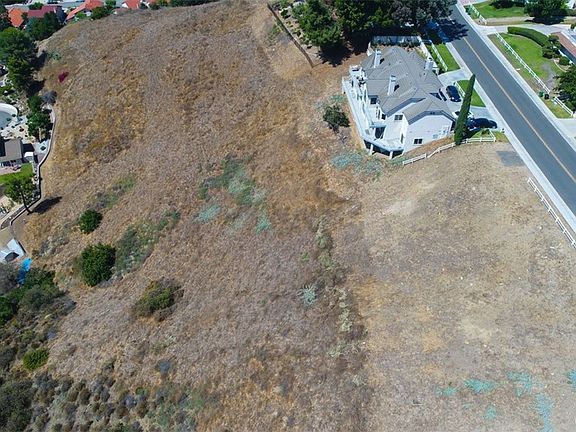 4th image of 1729 Derringer Ln