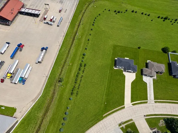 2165 E Calle Colombo St, Columbus, NE 68601