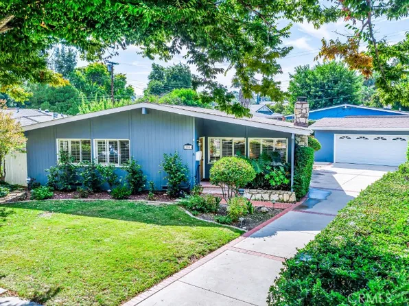 22244 Archwood St, Canoga Park, CA 91303