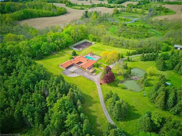4274 State Highway 56, Binbrook, ON L0R 1C0