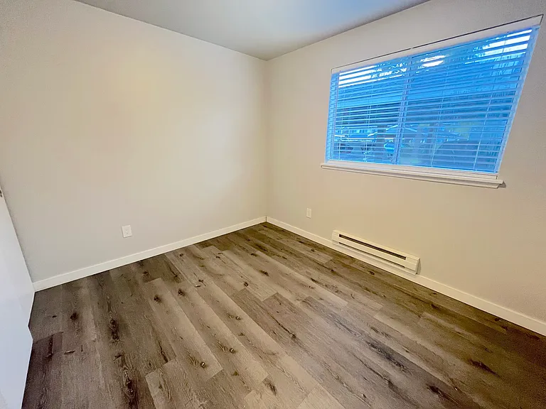 Northview Terrace — Photo 35