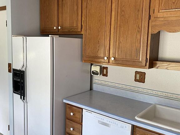 3rd image of 1346 W 59th St