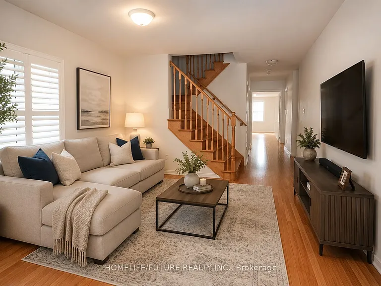 215 Windfields Farm Dr W — Photo 7