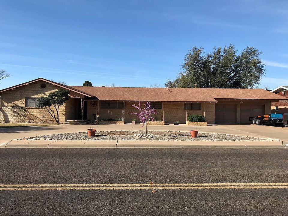 1st image of 1711 E Crescent Dr