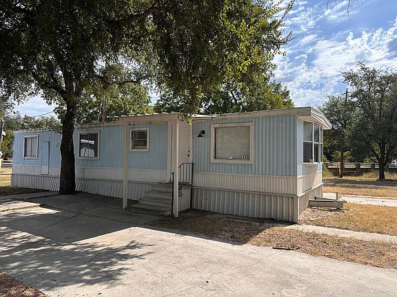 2nd image of 3201 Stephen F Austin Dr Unit 133