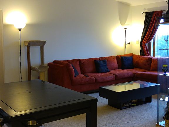 3rd image of 4940 Circle Ct APT 609