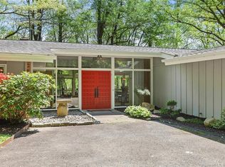 90 Signal Hill Rd, Wilton, CT 06897