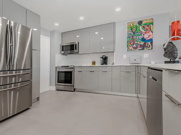 3015 N Ocean Boulevard #17D, Fort Lauderdale, FL 33308