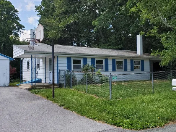 4603 Spruce Rd, Fayetteville, PA 17222