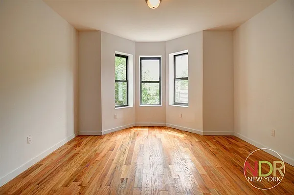 Rented by Next Door Realty NYC | media 29